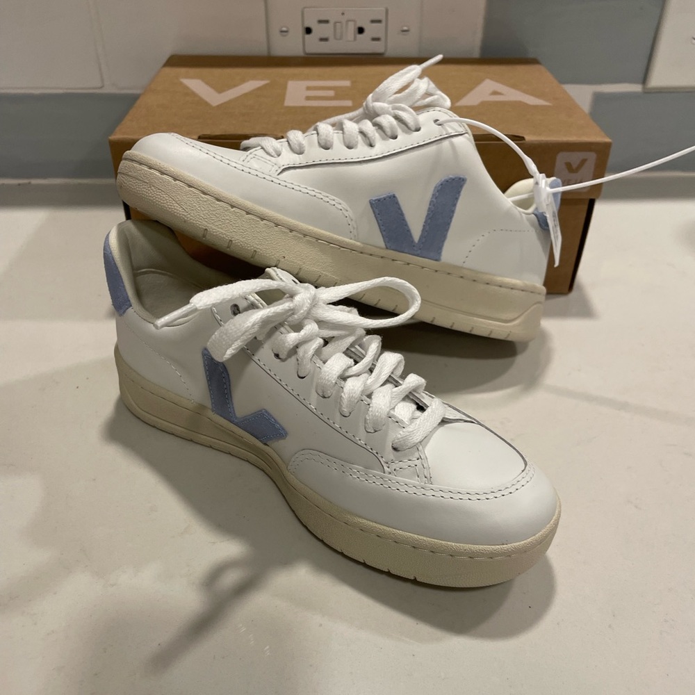 Women’s V-12 Sneakers in Extra White/Steel. US size 5, EU size 36